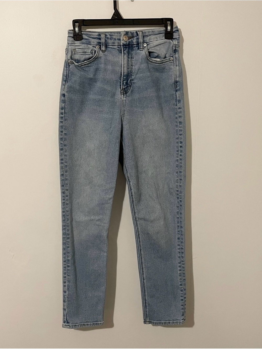 American Eagle Outfitters Curvy Mom Jeans Denim Size 4 Regular Blue Light Wash